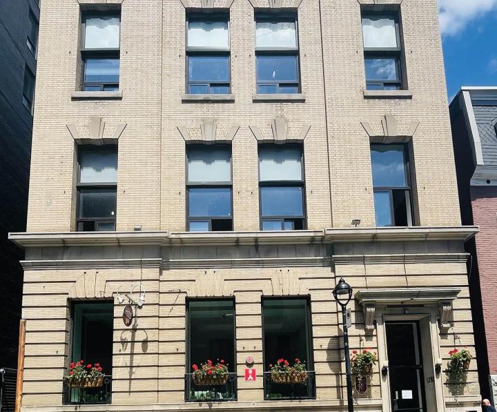 Hôtel, Montréal